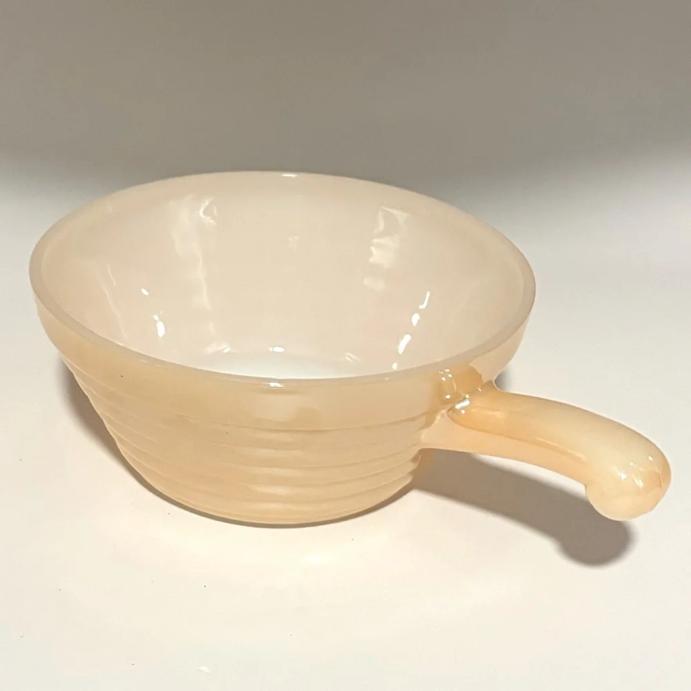 Set of 4 Fire King Oven Ware Ribbed Handled Soup Bowl Peach Beehive Vintage